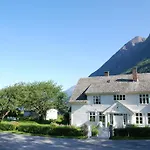Huse Gjestegard Kinsarvik